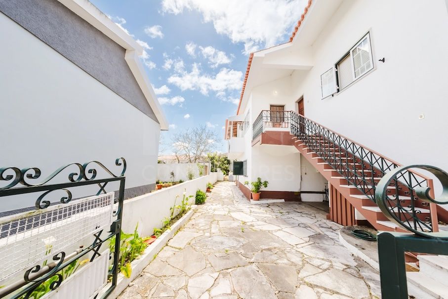 Aljubarrota, Leiria €239,000 copy.jpg