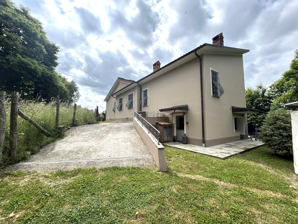 Bagni di Lucca, Lucca.jpg