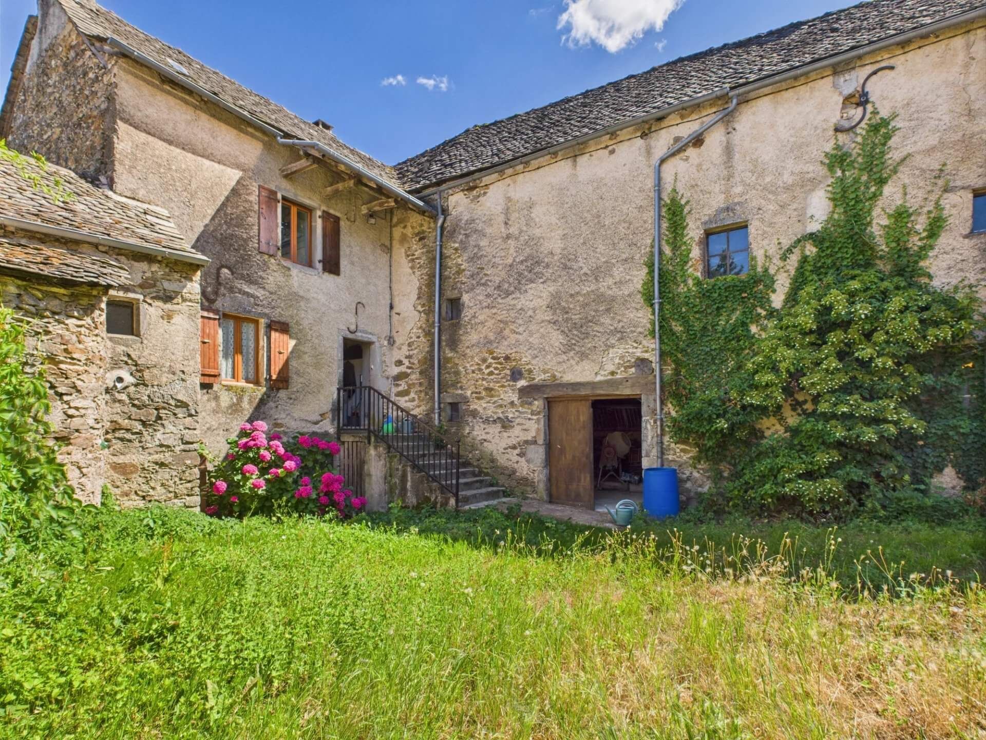 Rieupeyroux, Aveyron (1).jpg