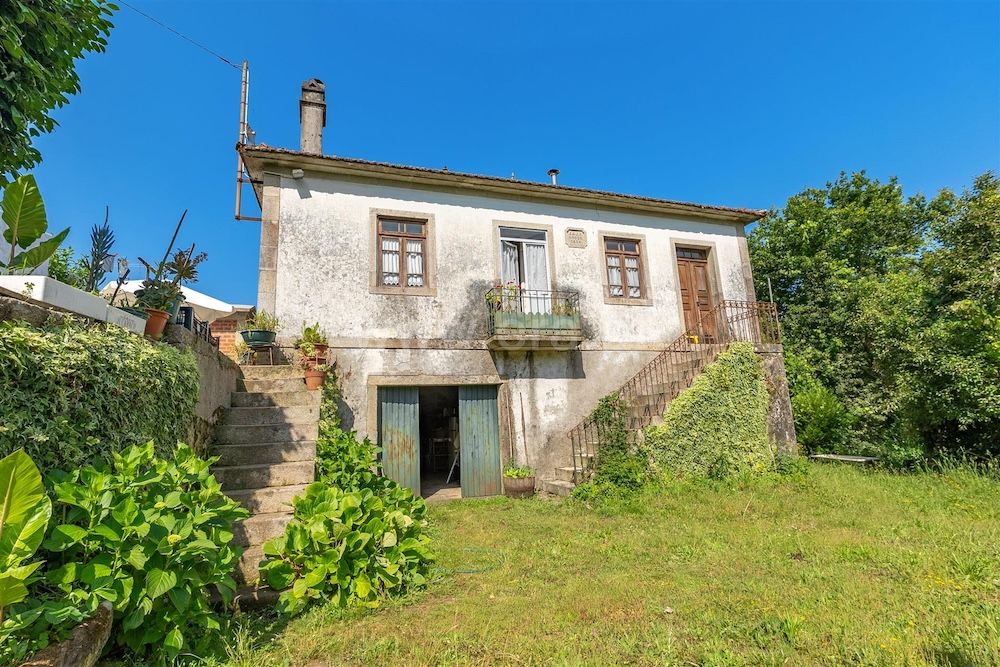 Villa in Vila Nova de Cerveira, Viana do Castelo €159,000.jpg