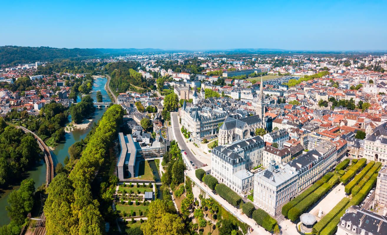 Pau, France.jpg