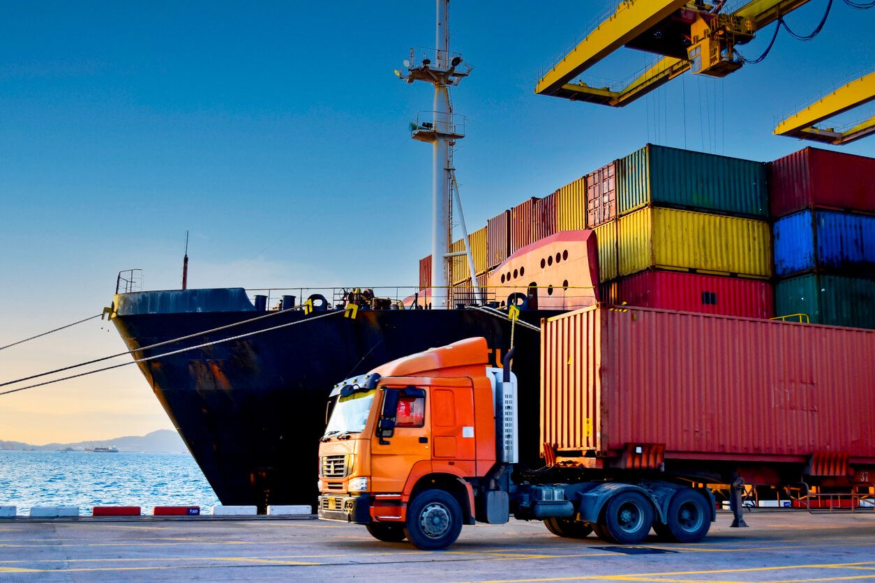 Moving belongings, lorry; boat, shipping containers.jpg