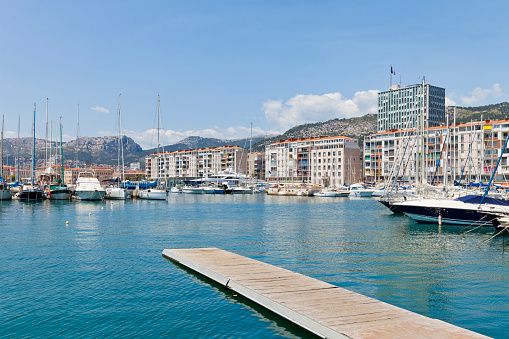 iStock-922943322.jpg