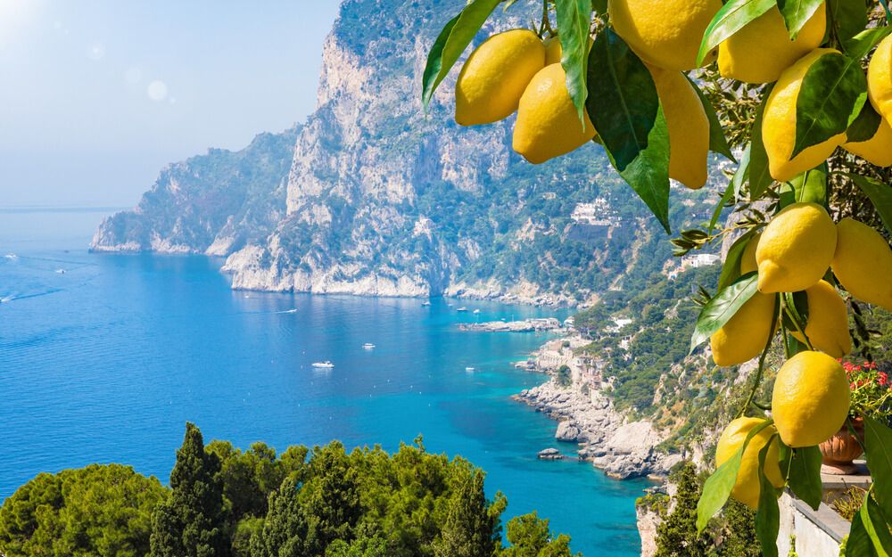 Capri coast, Italy hero.jpg
