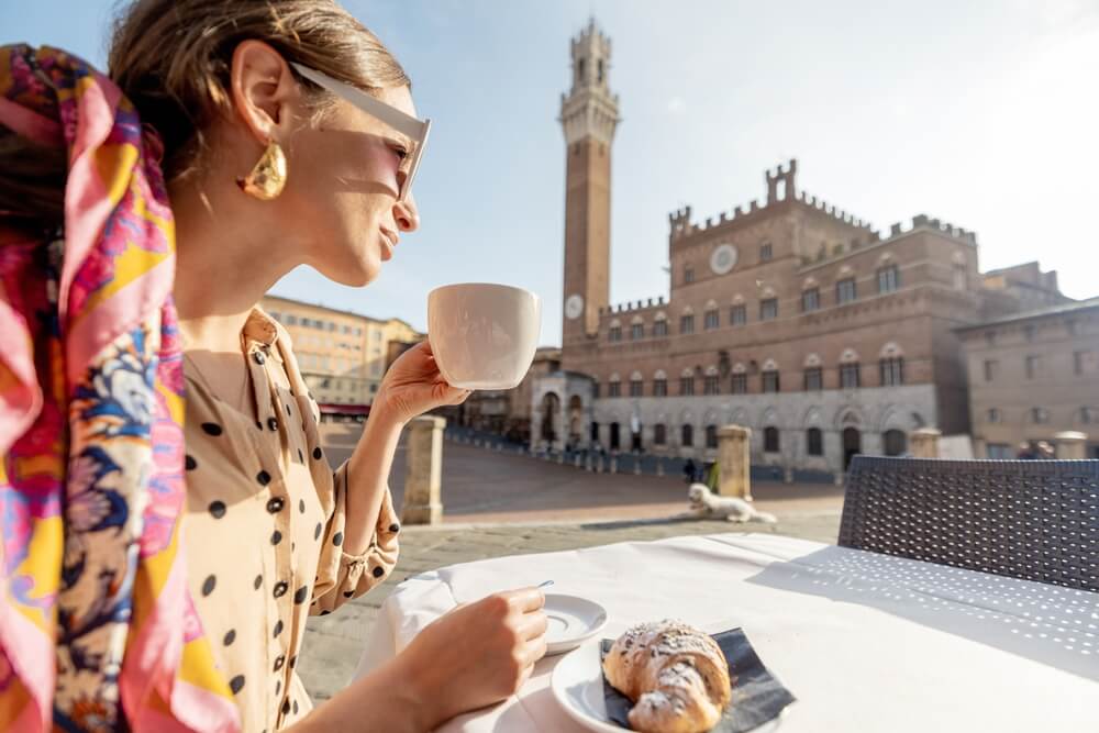 Italy expat hero coffee lifestyle Siena.jpg
